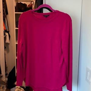 Banana republic fuschia, light sweater